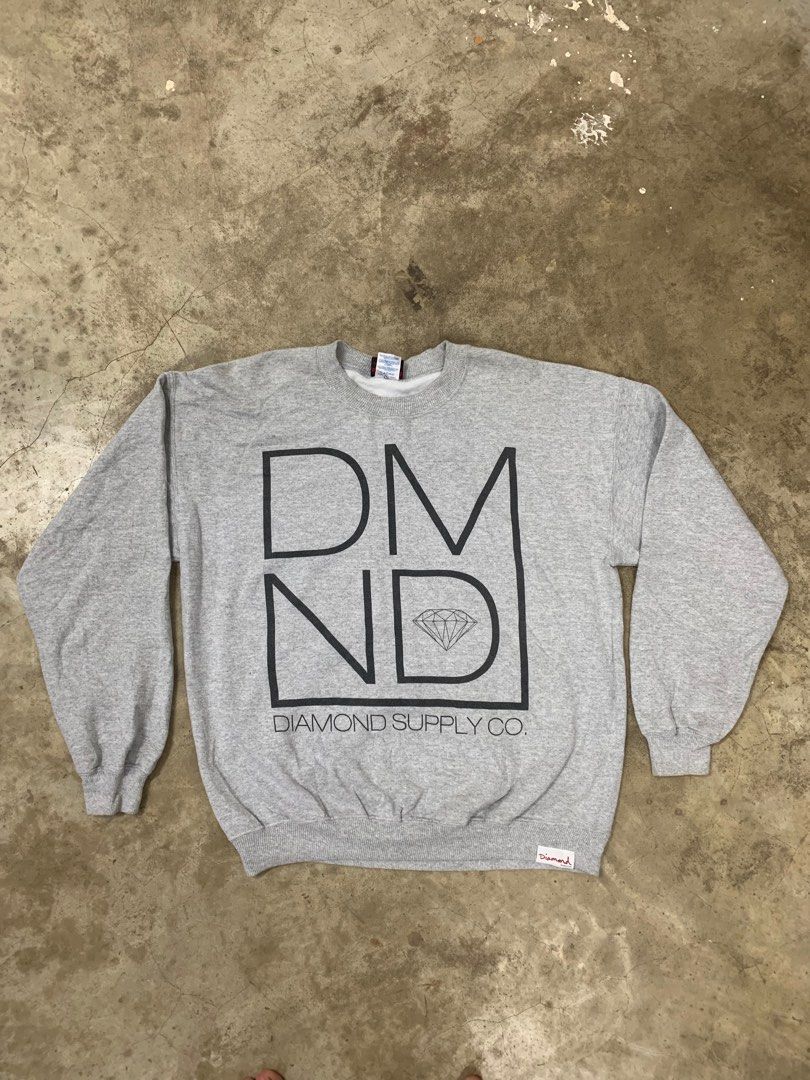 DIAMOND SUPPLY CO OVERPRINT SWEATSHIRT Men s Fashion Tops Sets
