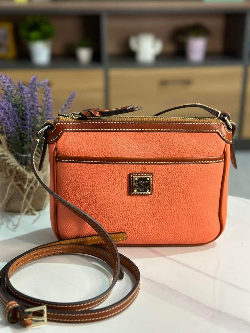Dooney and bourke lola pouchette outlet
