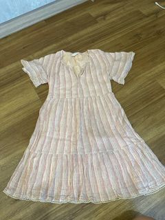(Category: ) located in . Submitted by missminmin (Listing ID 1285395027, Image 1). Description: .