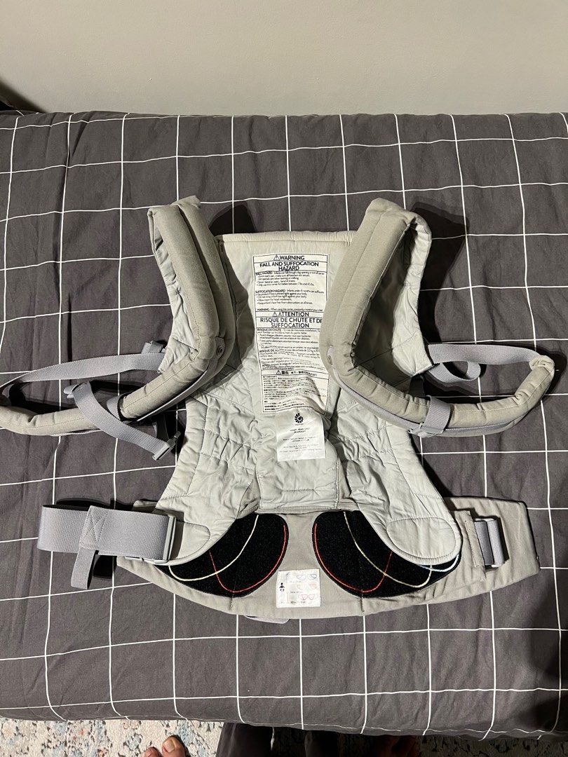 ergobaby adapt pearl grey