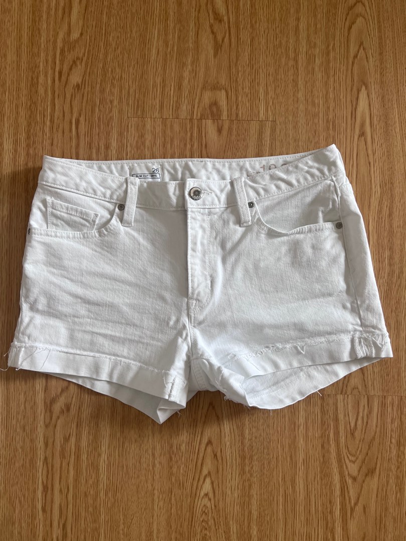 Gap White Denim Short Size 26 Women s Fashion Bottoms Shorts on Carousell