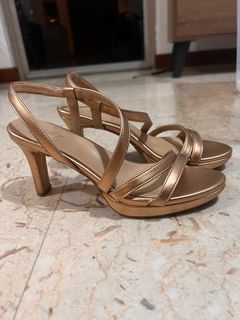 (Category: ) located in . Submitted by margarni (Listing ID 1285448984, Image 1). Description: .