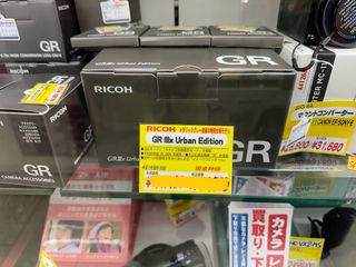 （分類：）位於 。 由 jayctf 提交（商品編號 1285365758，圖片 1）。簡介： 。