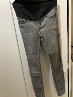 Grey maternity jeans