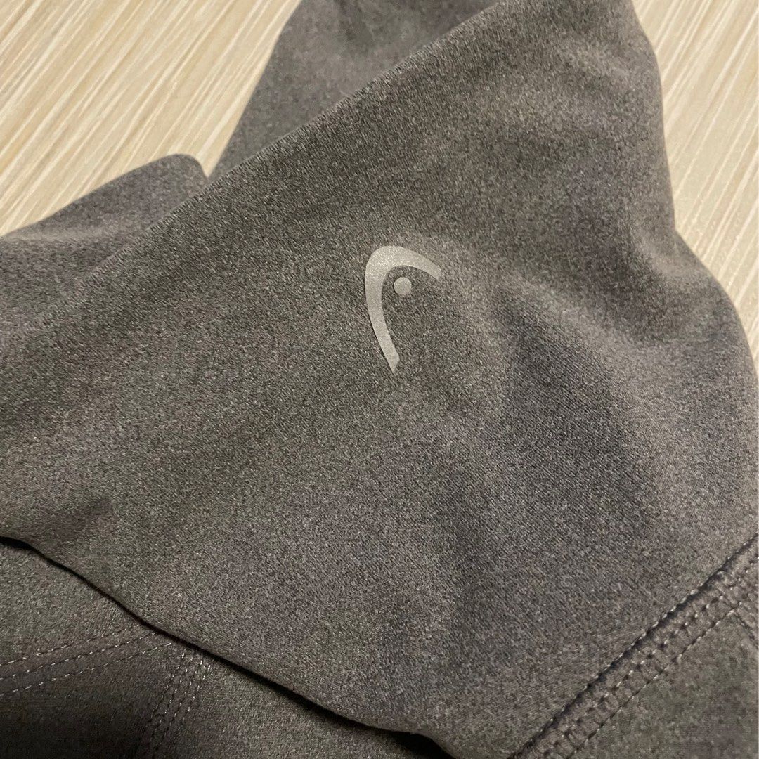 HEAD Activewear Gray Leggings (with side pockets) (Category: Activewear) located in San Juan City. Submitted by mariel.declutter (Listing ID 1285473060, Image 3). Description: ‼️ Negotiable but no lowballers pls! Condition: brand new, never used, only fitted once RFS: too small for me but material is rlly nice! 🔘 FIRST TO PAY WILL RECEIVE THE ITEM ✅ Shipping from: San Juan City ✅ MOP: Maya/GCash/BDO.