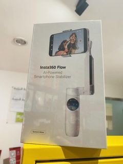 Insta360 Flow AI-Powered Smartphone Stabilizer Stone White