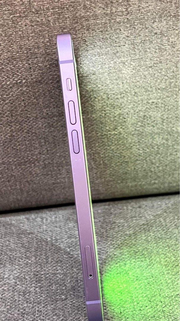 Iphone 12 (Category: iPhone 12 Series) located in Marikina City. Submitted by micharon (Listing ID 1285330523, Image 3). Description: Bought December 2023 With box and original charging cable 100% smooth 100% battery health Globe locked Payment via BPI or Gcash, even upon meet-up Delivery via Grab or Lalamove .