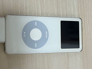 （分類：）位於 。 由 coffeekitten 提交（商品編號 1285426205，圖片 1）。簡介： 。