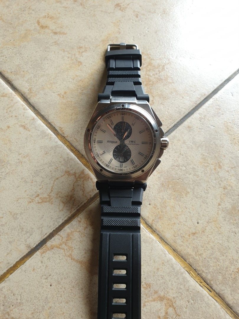 Jam iwc best sale schaffhausen automatic