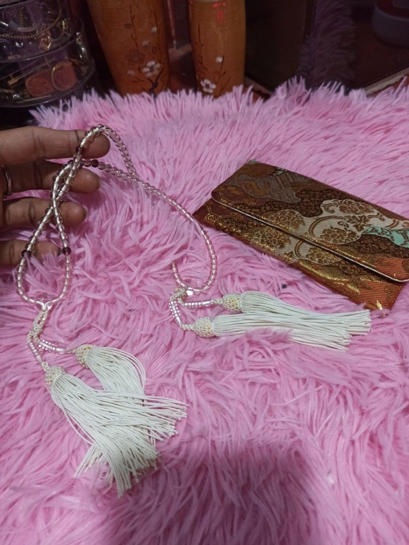 Japanese Buddhist Prayer Beads (Category: Religious Items) located in Rizal. Submitted by chicout (Listing ID 1285374428, Image 3). Description: I dont know if new but it is good as new.. as in no flaws or anything...