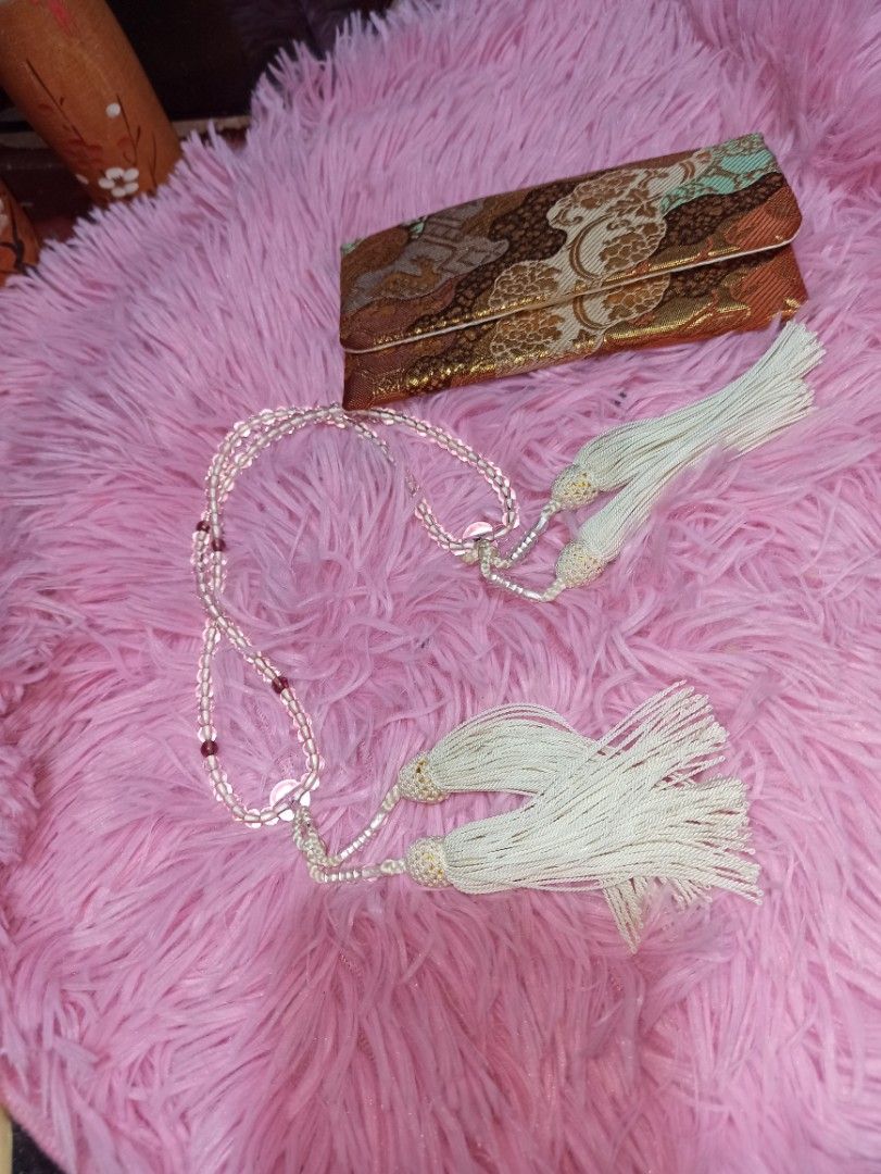 Japanese Buddhist Prayer Beads (Category: Religious Items) located in Rizal. Submitted by chicout (Listing ID 1285374428, Image 2). Description: I dont know if new but it is good as new.. as in no flaws or anything...