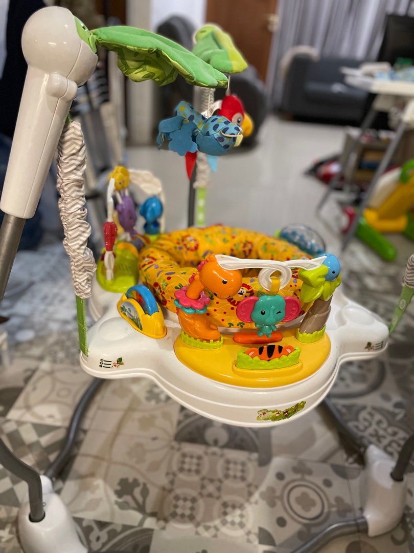 Baby sales elle jumperoo
