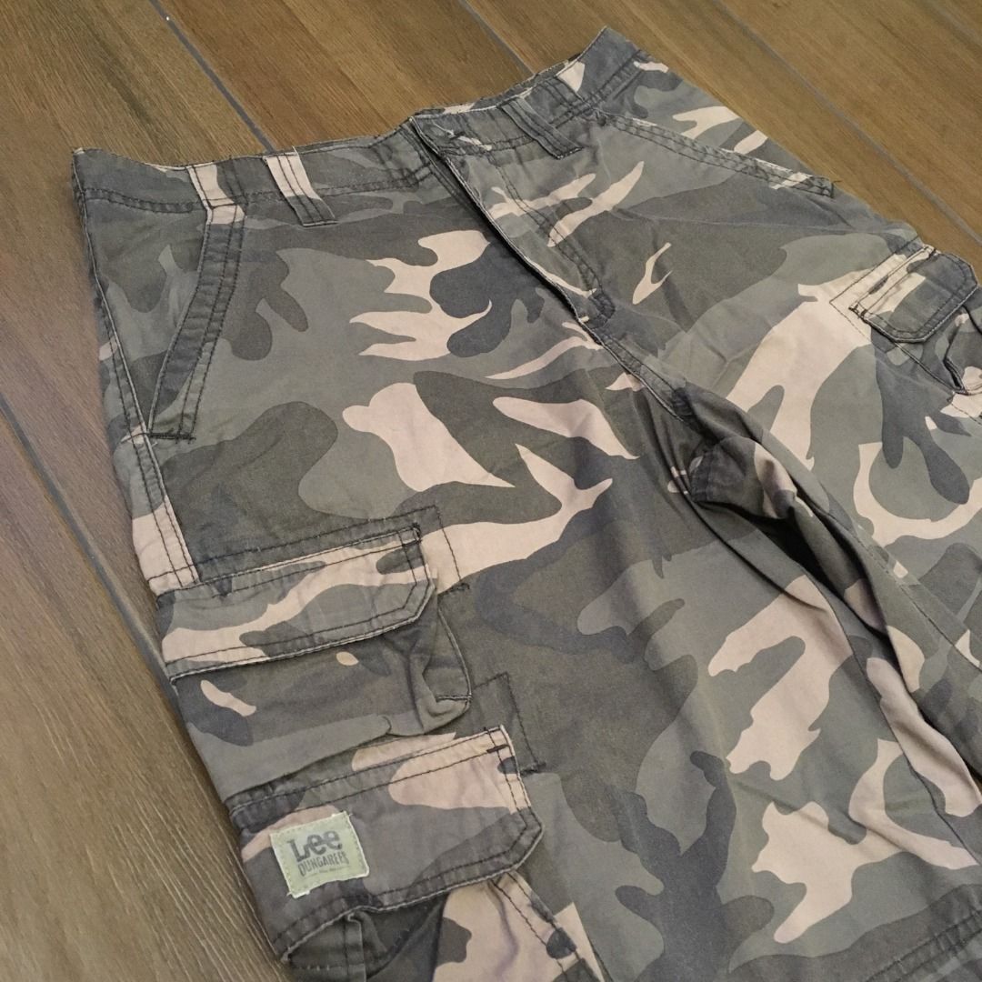 Dockers camo outlet shorts