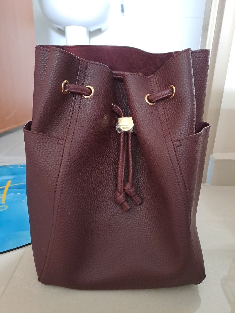 Maroon bucket bag