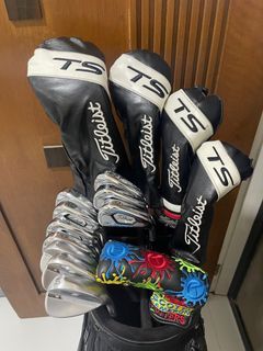 Men’s  Golf Set “Titleist TS2/AP3” with Tileist Golf Caddie Bag..