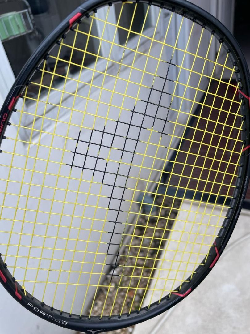 Mizuno Raket Badminton Fortius Tour f