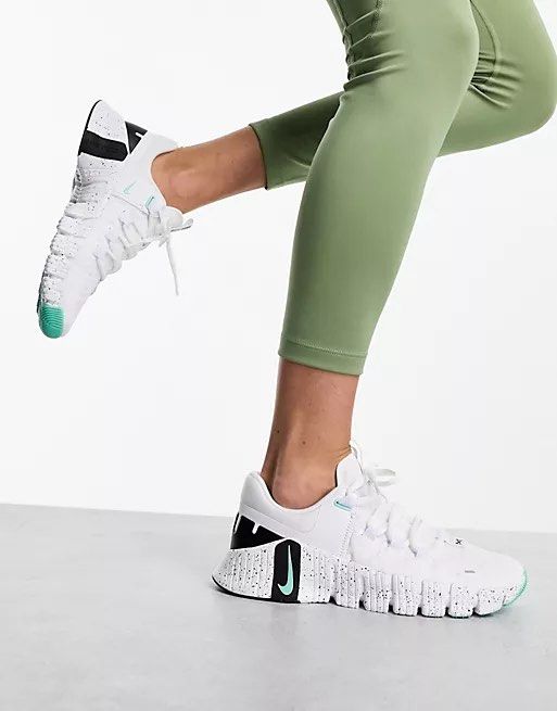 Nike Metcon 5 White woman s Women s Fashion Footwear Sneakers