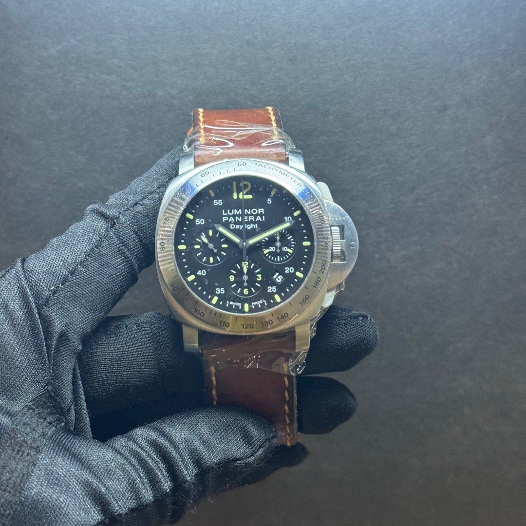 Panerai Daylight Chronograph Pam00250 Luxury Watches on Carousell