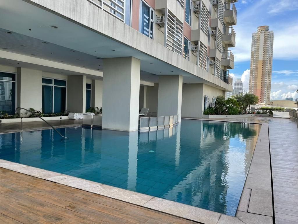 Picture of PENTHOUSE Studio Unit Facing Manila Bay in 8 Adriatico, Manila FOR RENT ...