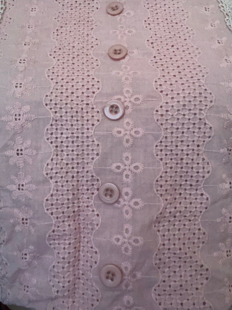 Pink Lace Coquette Off Shoulder Top (Category: Blouses) located in Kawit. Submitted by julia_ppp (Listing ID 1285399014, Image 2). Description: bottom of the top is garterized around the waist! no issues, never been used .