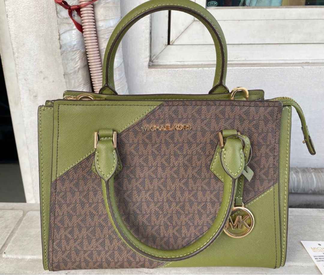 Michael kors lucky bag cheap