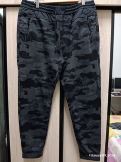 REEBOK TRACK PANTS XL, Men's Fashion, Bottoms, Joggers on Carousell