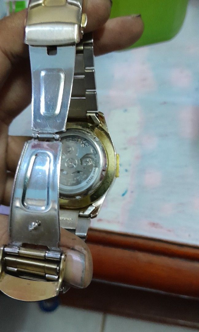 Harga seiko 5 sports on sale automatic 23 jewels 100m
