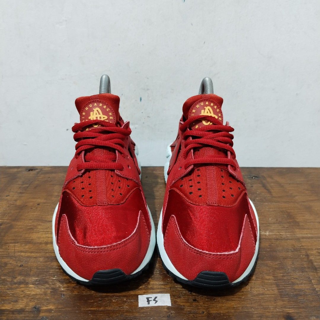 Cinnabar nike outlet huarache