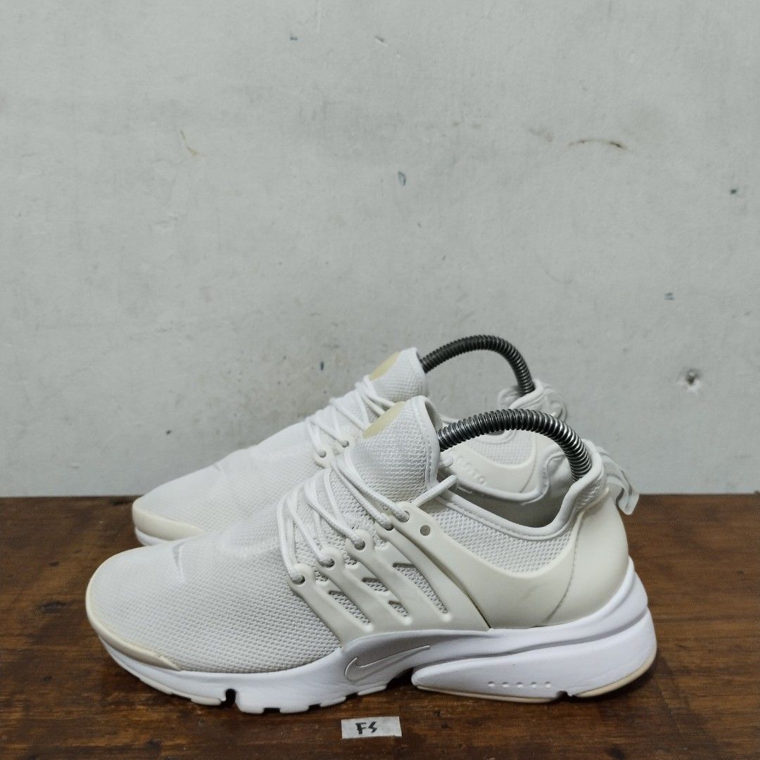 sepatu second ori nike presto size 38 5 Fesyen Pria Sepatu Sepatu Formal di Carousell