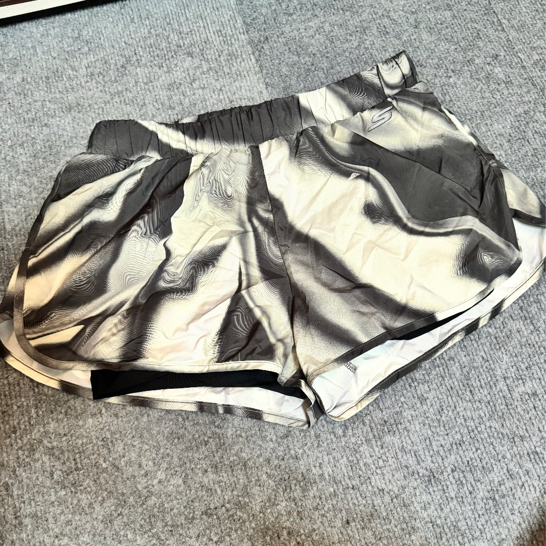 Skechers shorts silver new arrivals