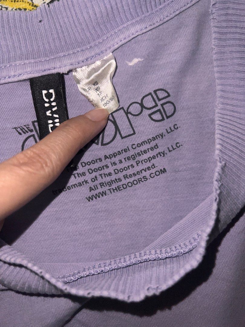 The Doors H&M Tee (Category: Shirts) located in Manila. Submitted by florescant (Listing ID 1285532301, Image 3). Description: - size xs on tag. W: 20 L: 28 - used twice only. still in good condition - all actual photos are already posted.