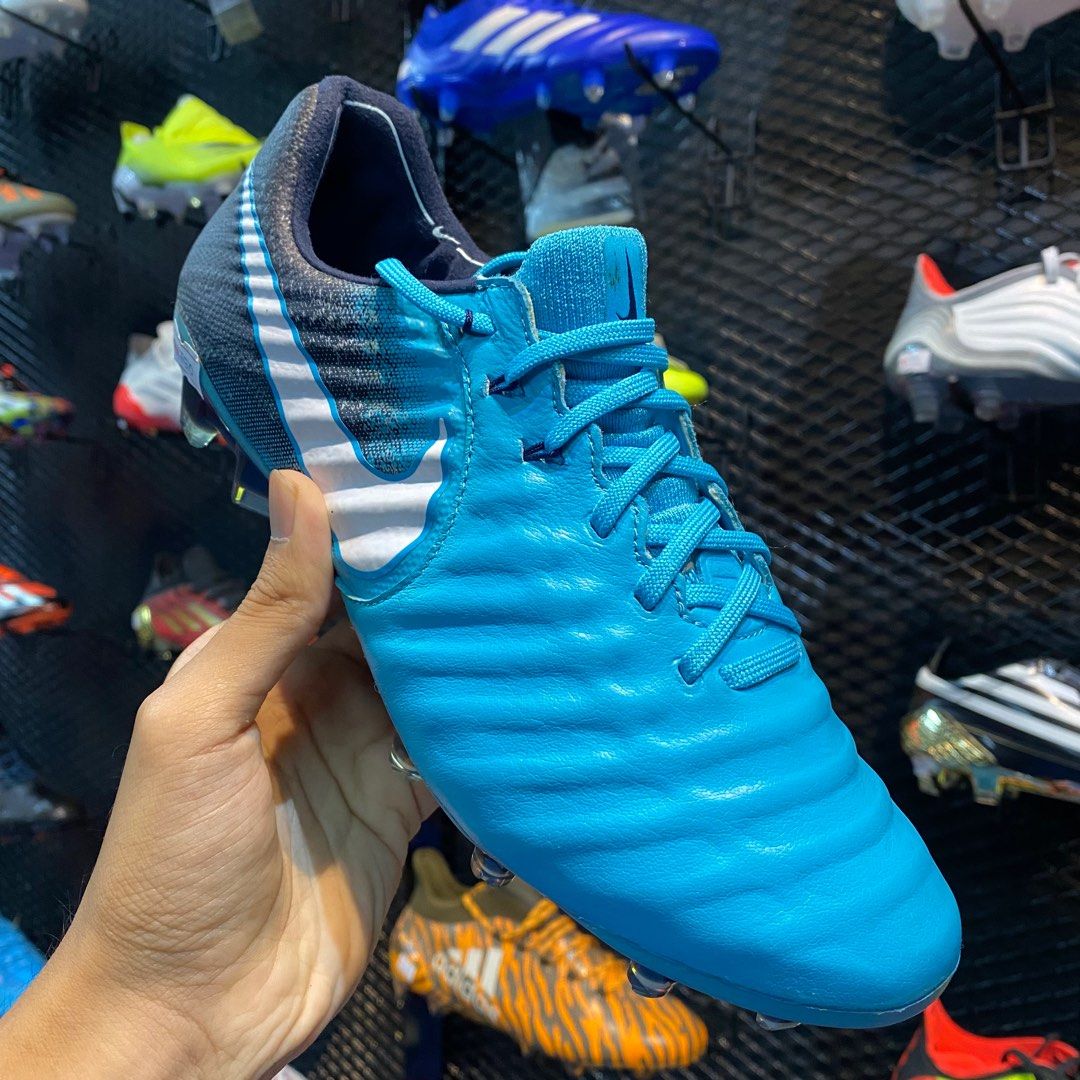 TIEMPO LEGEND 7 ELITE FG ICE