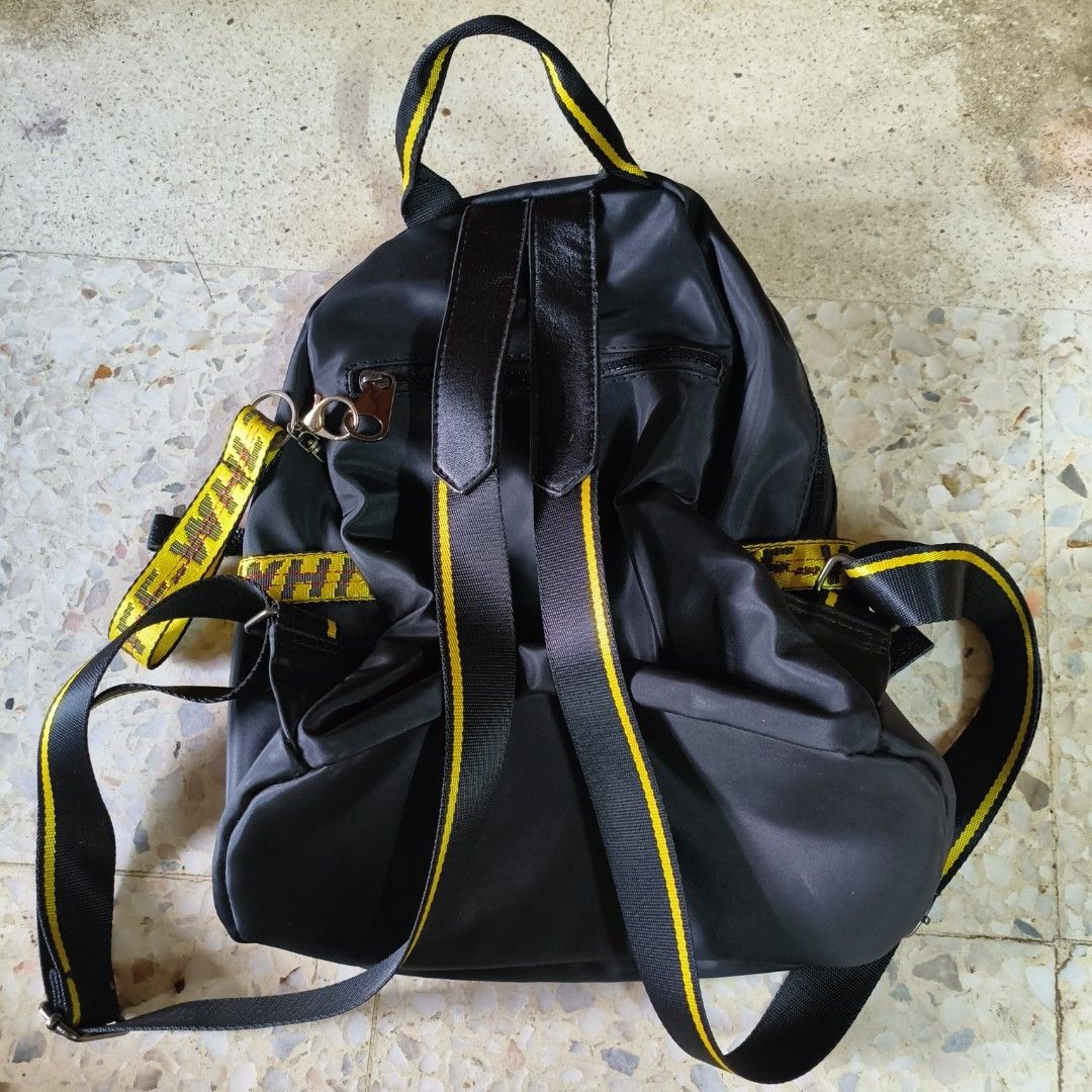 Off white black best sale bag with yellow stripe