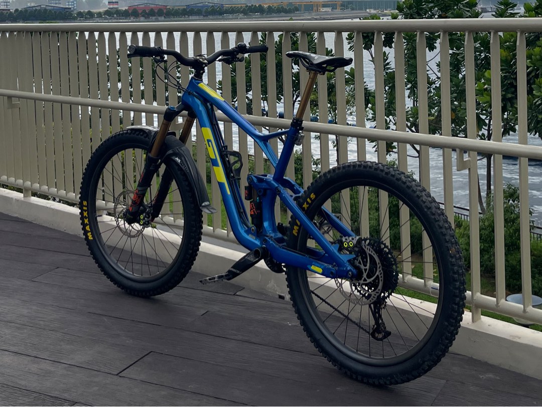 Gt force carbon shop pro 2020