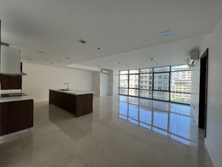 3 Bedroom with Balcony For Rent in East Gallery Place BGC Taguig