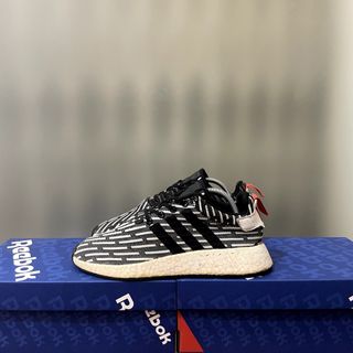 Adidas nmd r2 harga on sale indonesia
