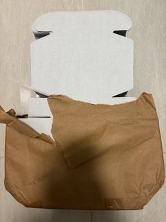 （分類：）位於 。 由 ariixdingho 提交（商品編號 1285585035，圖片 1）。簡介： 。