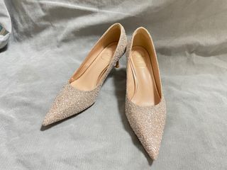 （分類：）位於 。 由 hingwanserah 提交（商品編號 1283283618，圖片 1）。簡介： 。