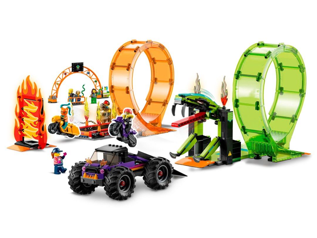 🔥 moving out sale] LEGO City Stuntz 60339 Double Loop Stunt Arena