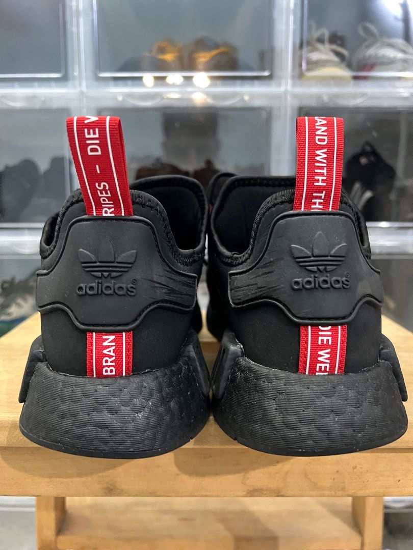 Nmd r1 japan black store red