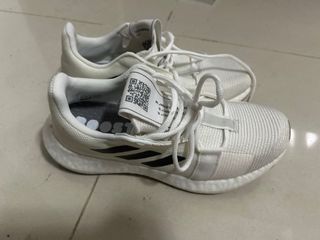 （分類：）位於 。 由 klcheng 提交（商品編號 1285697760，圖片 1）。簡介： 。