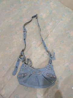 (Kategori: ) berada di . Dikirim oleh plbysherly (ID iklan 1285628853, Gambar 1). Deskripsi: .