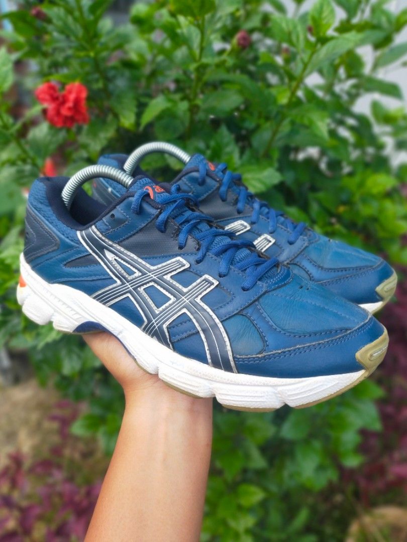 Asics outdoor hot sale