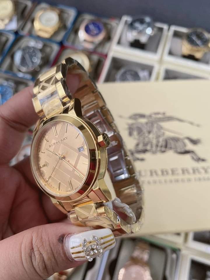 Authentic Burberry Watch for Women Women s Fashion Watches Accessories Watches on Carousell
