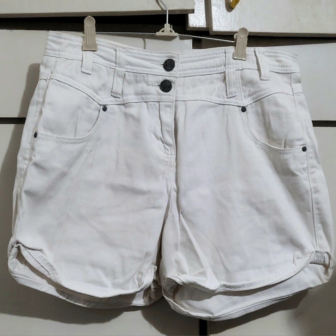 Authentic Red Herring by Debenhams High Waist White Shorts Women s Fashion Bottoms Shorts on Carousell