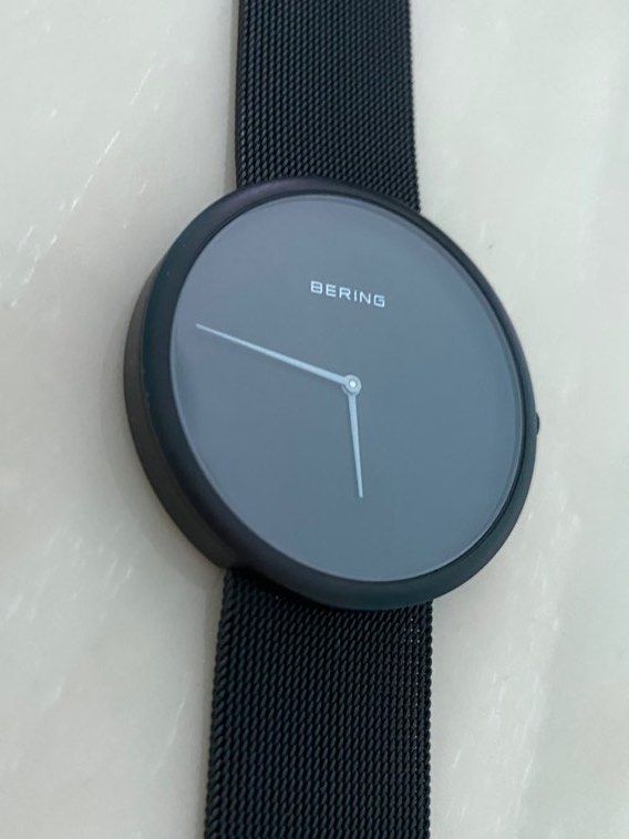 Matte black top watch womens