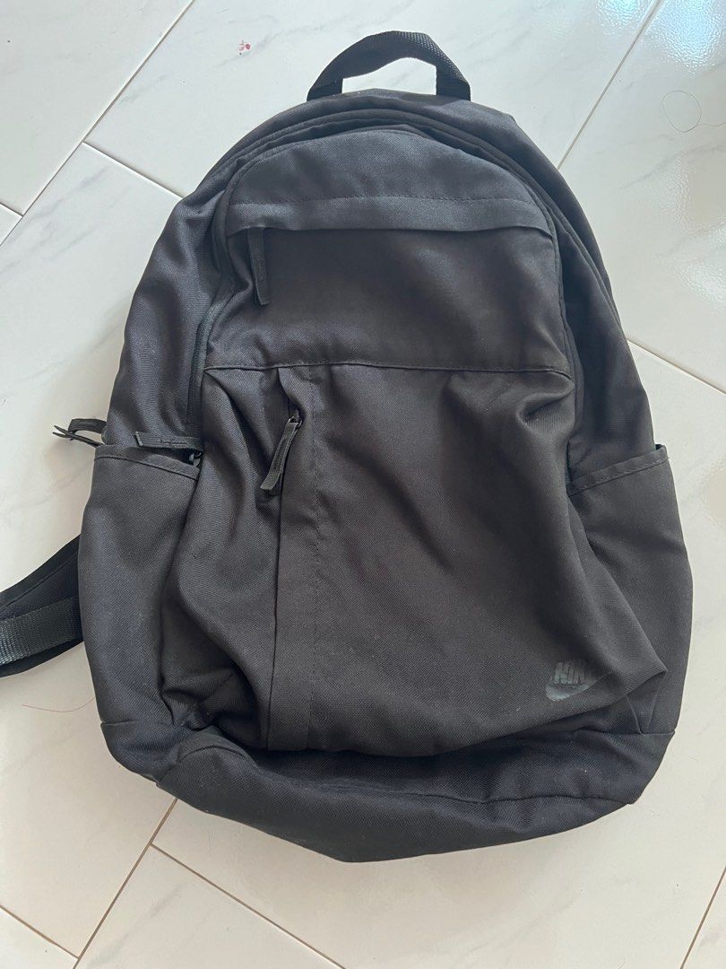 Nike haversack top