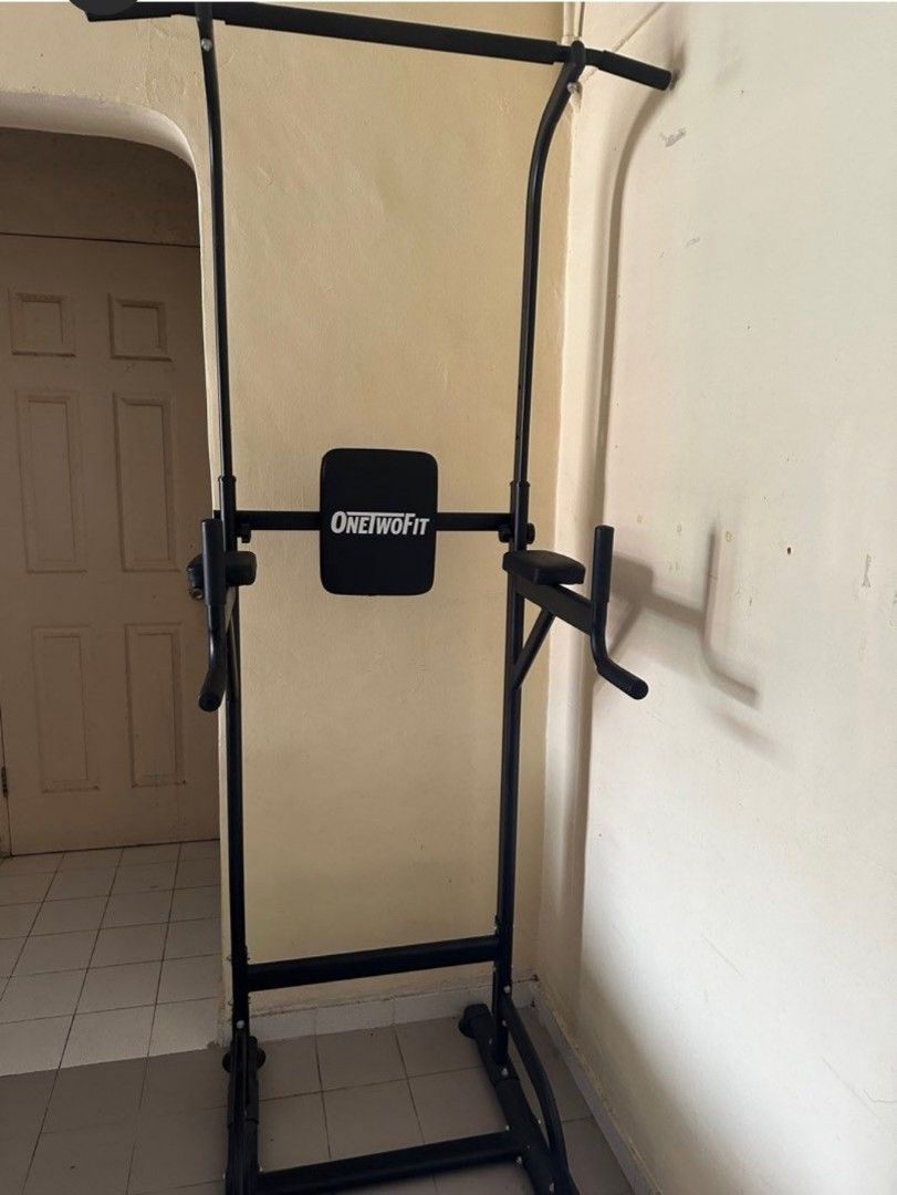 BNIB Onetwofit Power Tower Sports Equipment Exercise Fitness