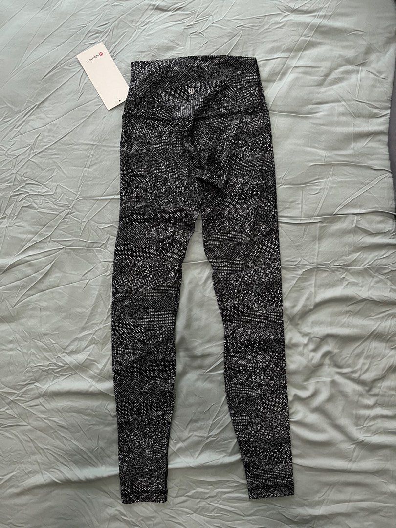 lululemon - Lululemon Align™ Super-High-Rise Pant 28 on Designer Wardrobe