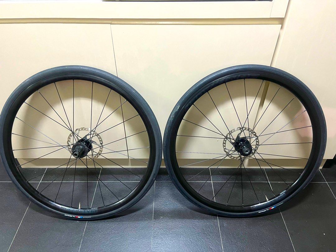 Bontrager best sale 32mm tires